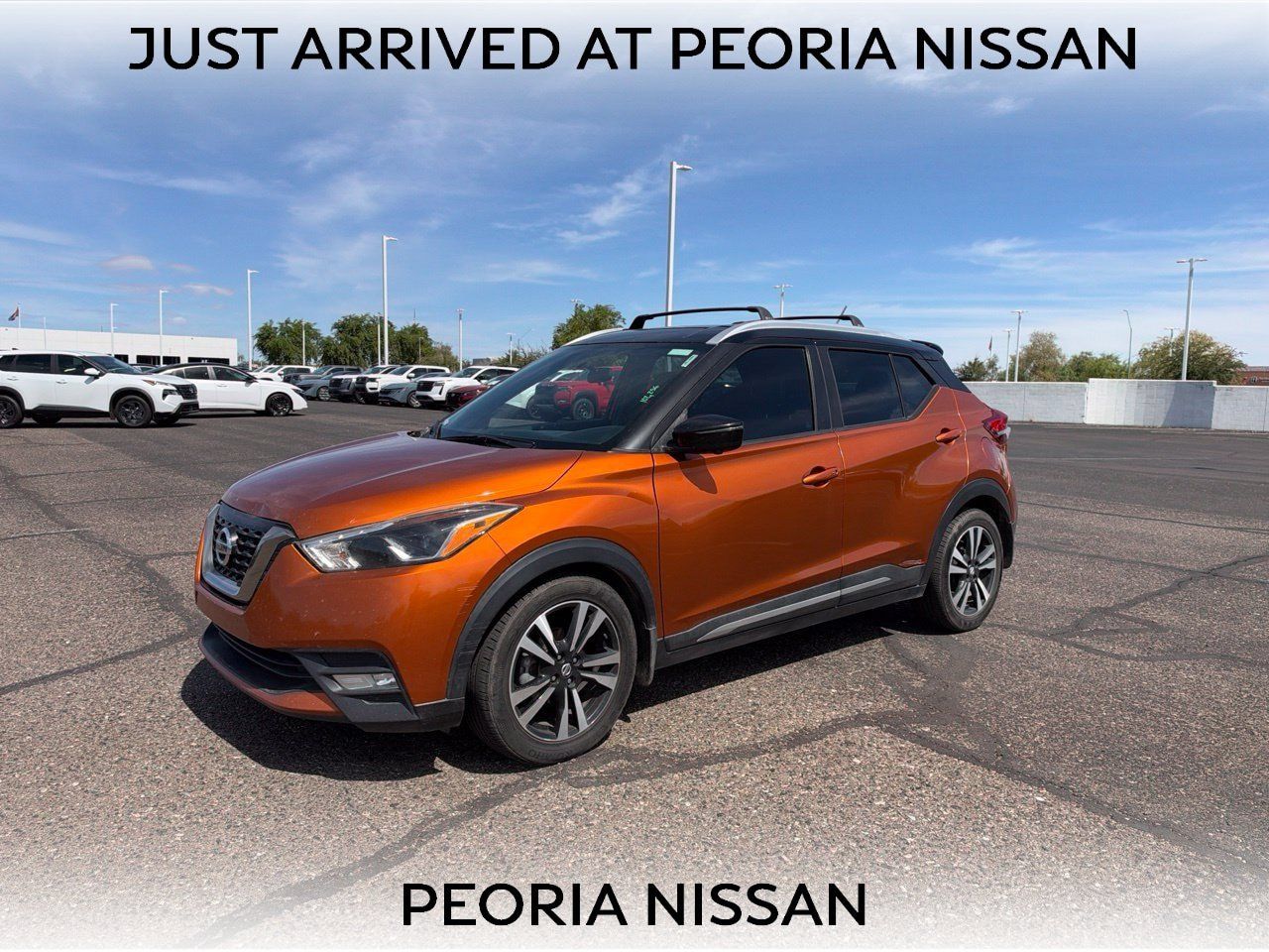 Used 2019 Nissan Kicks SR w/ SR Premium Package FWD image 1