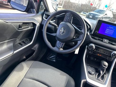 Used 2024 Toyota RAV4 LE image 20