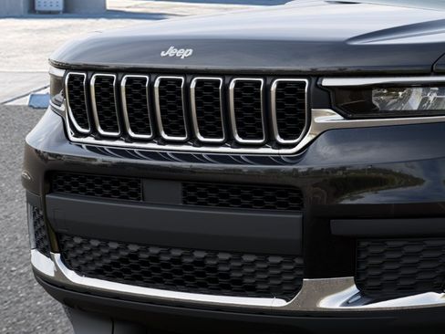 New 2026 Jeep Grand Cherokee L 4WD image 11