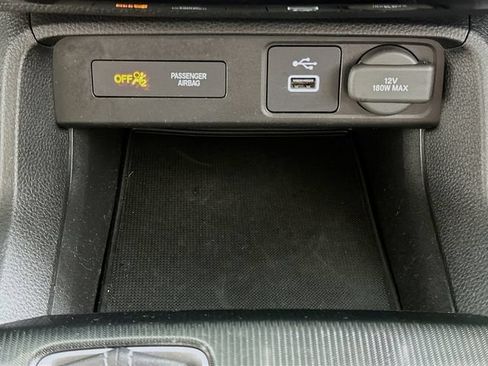 Used 2022 Honda Civic LX image 17