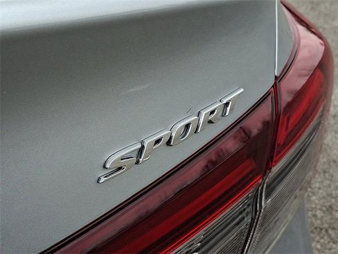 Used 2025 Honda Civic Sport image 33