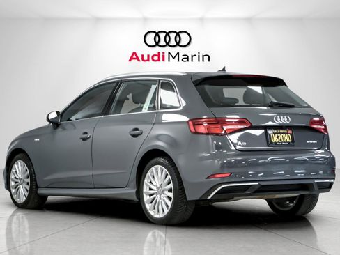 Used 2017 Audi A3 e-tron Prestige w/ Prestige Package image 3