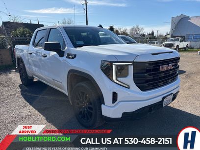 Used 2025 GMC Sierra 1500 Pro w/ Graphite Edition