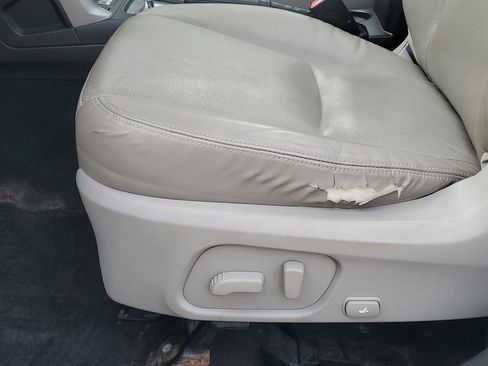 Used 2014 Subaru Forester 2.5i Touring image 14