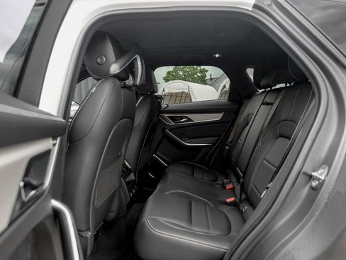 New 2026 Jaguar F-PACE R-Dynamic S image 16