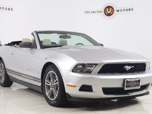 Used 2011 Ford Mustang Premium w/ 201A Rapid Spec Order Code RWD image 18