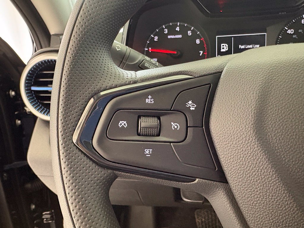 New 2026 Chevrolet Trax LS w/ LS Convenience Package FWD image 4