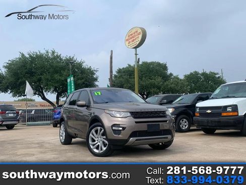 Used 2017 Land Rover Discovery Sport HSE AWD/4WD image 1