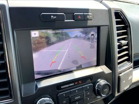 Used 2019 Ford F150 XLT w/ Equipment Group 302A Luxury AWD/4WD image 28