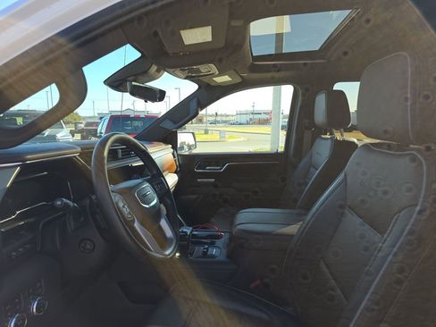 Certified 2024 GMC Sierra 1500 Denali w/ Technology Package image 8