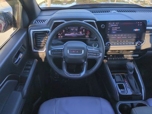 Used 2024 GMC Canyon Elevation w/ Convenience Package image 15