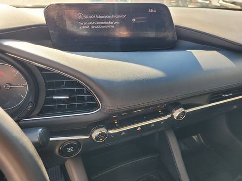 Used 2019 MAZDA MAZDA3 Sedan w/ Preferred Package image 24