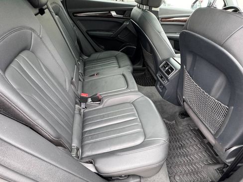 Used 2018 Audi Q5 2.0T Premium Plus w/ Premium Plus Package AWD/4WD image 21