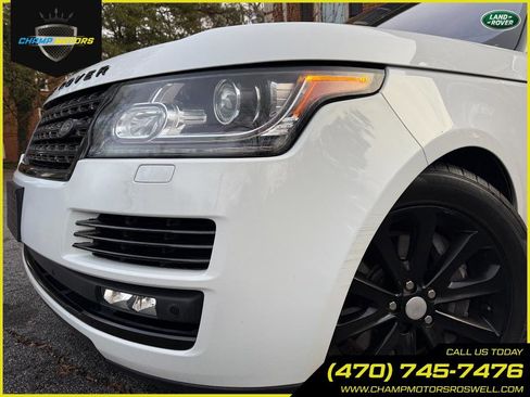 Used 2016 Land Rover Range Rover HSE image 2