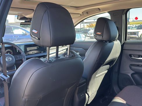 New 2026 Nissan Kicks SR w/ SR Premium Package image 14