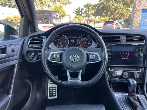 Used 2021 Volkswagen GTI SE FWD image 38