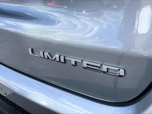 Used 2022 Jeep Compass Limited AWD/4WD image 24