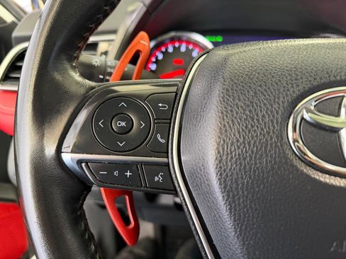 Used 2019 Toyota Camry XSE FWD image 32
