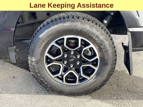 Used 2022 Ford F150 Lariat w/ Equipment Group 502A High image 9