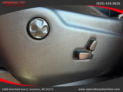 Used 2019 Jeep Grand Cherokee Limited AWD/4WD image 39