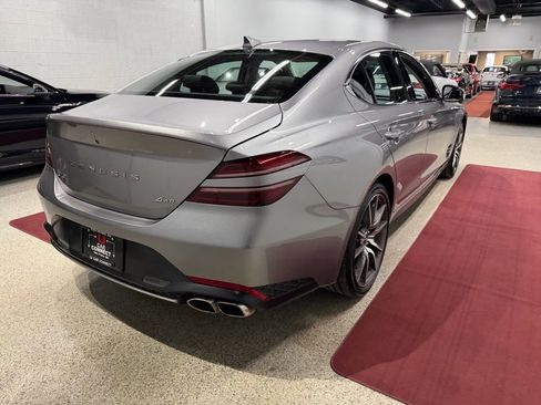 Used 2023 Genesis G70 2.0T image 12