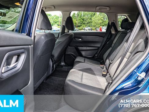 Used 2024 Nissan Rogue SV AWD/4WD image 19