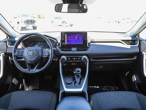 Certified 2025 Toyota RAV4 XLE AWD/4WD image 12