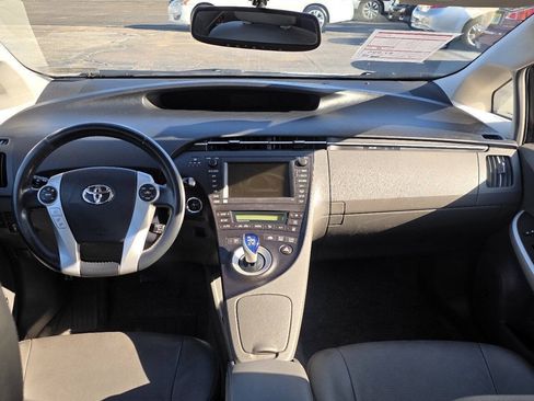 Used 2010 Toyota Prius Four FWD image 13