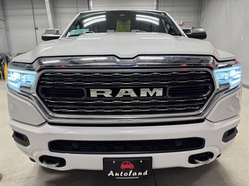 Used 2019 RAM 1500 Limited AWD/4WD image 2