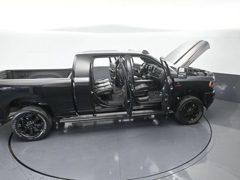 Used 2024 RAM 2500 Laramie w/ Night Edition AWD/4WD image 68