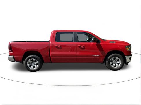 Used 2024 RAM 1500 Laramie AWD/4WD image 2