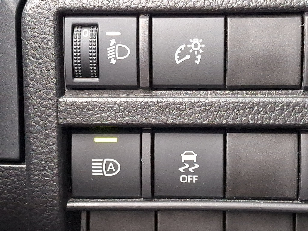 Used 2026 Toyota Tacoma SR RWD image 27