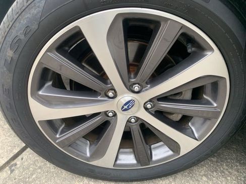 Used 2019 Subaru Legacy 3.6R Limited image 12
