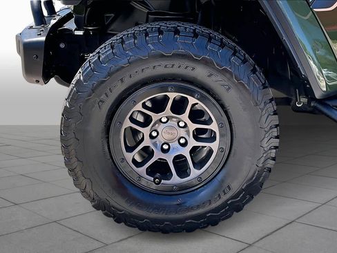 Used 2023 Jeep Wrangler Unlimited Rubicon 392 image 10