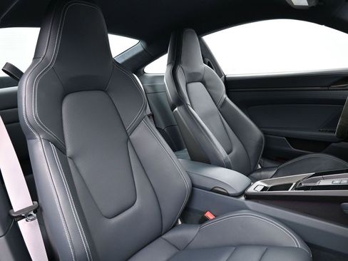 Used 2022 Porsche 911 Carrera 4 GTS image 26