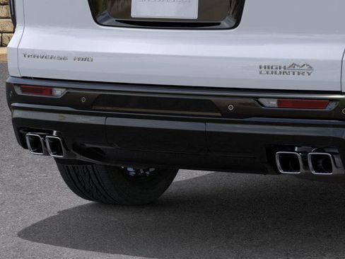 New 2026 Chevrolet Traverse High Country AWD/4WD image 38