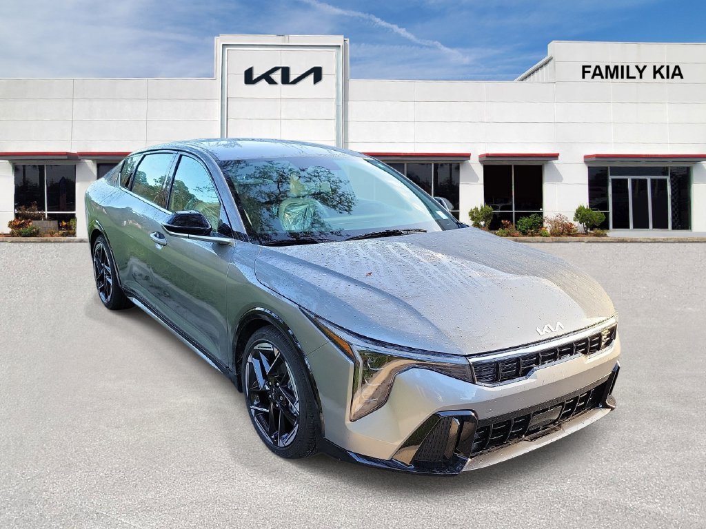 New 2026 Kia K4 GT-Line FWD image 1