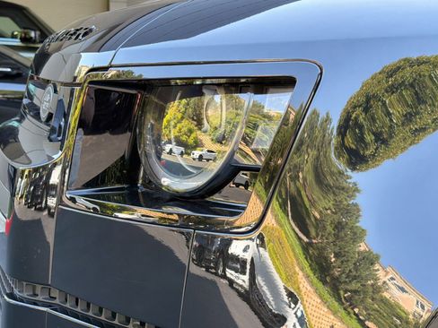 New 2026 Land Rover Defender 110 X AWD/4WD image 12