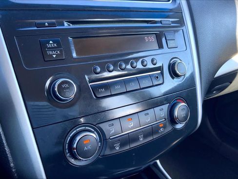 Used 2013 Nissan Altima 2.5 S image 33