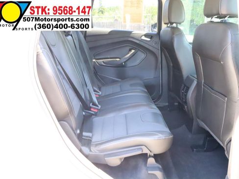 Used 2016 Ford Escape SE w/ SE Chrome Package AWD/4WD image 19