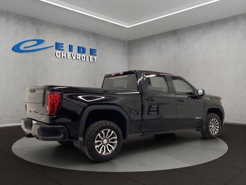 Used 2022 GMC Sierra 1500 AT4 image 3