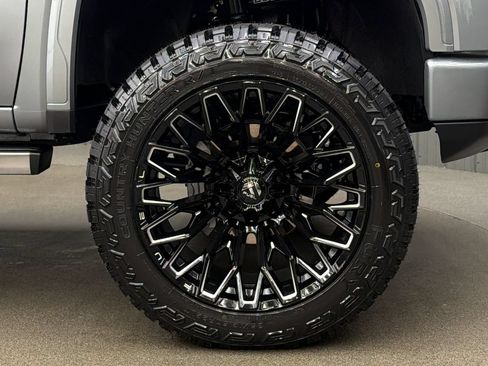 Used 2024 GMC Sierra 1500 Denali w/ Denali Reserve Package AWD/4WD image 9