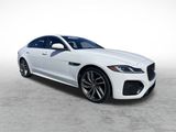 Used 2022 Jaguar XF R-Dynamic SE image 3