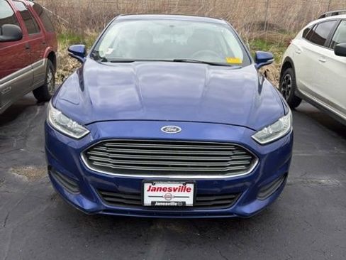 Used 2013 Ford Fusion SE FWD image 1