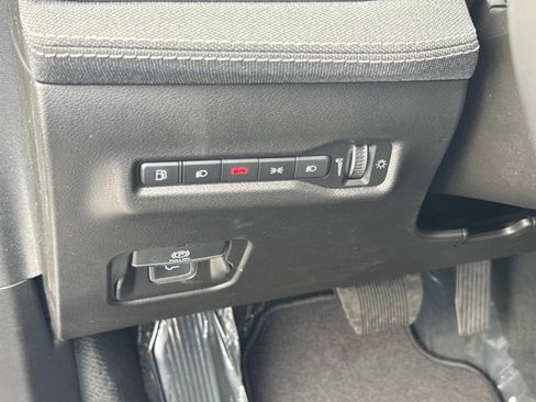 New 2026 Jeep Cherokee Laredo image 24