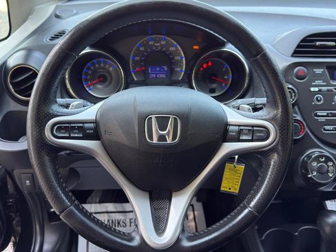 Used 2013 Honda Fit Sport image 16
