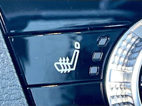 New 2026 Mitsubishi Outlander SE image 21