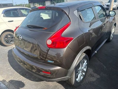 Used 2013 Nissan Juke S FWD image 4