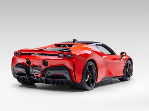 Certified 2021 Ferrari SF90 Stradale AWD/4WD image 3
