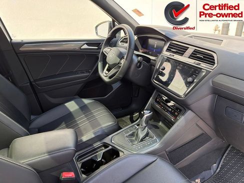 Used 2022 Volkswagen Tiguan SE R-Line FWD image 35